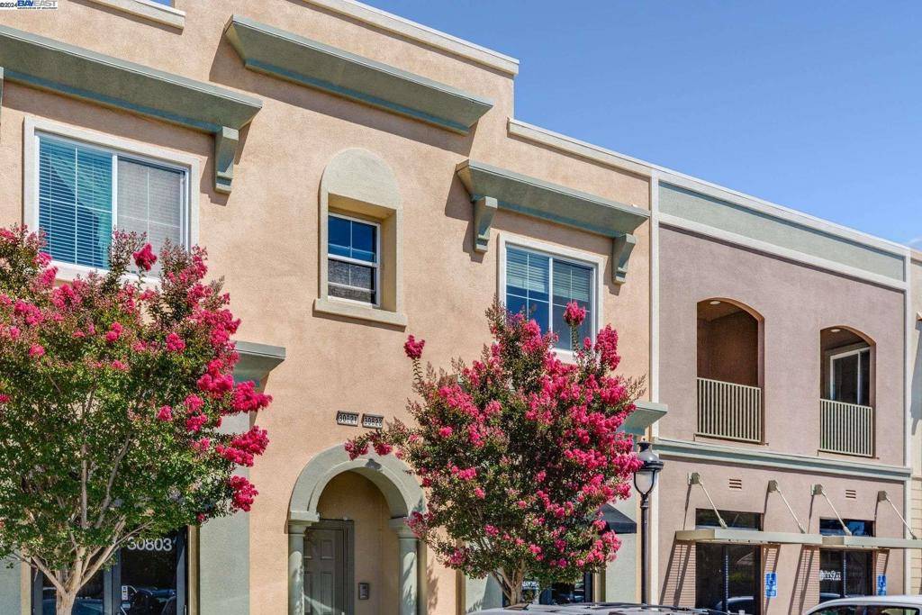 Union City, CA 94587,30823 Union City Blvd