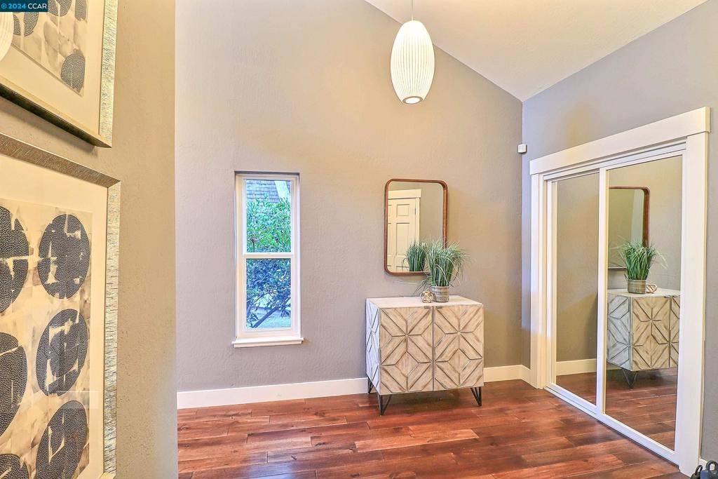 Walnut Creek, CA 94595-2204,1853 Late Horizon Pl