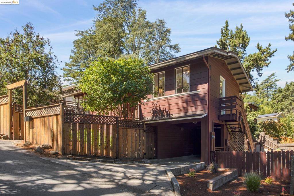 Berkeley, CA 94708,55 Sunset Ln