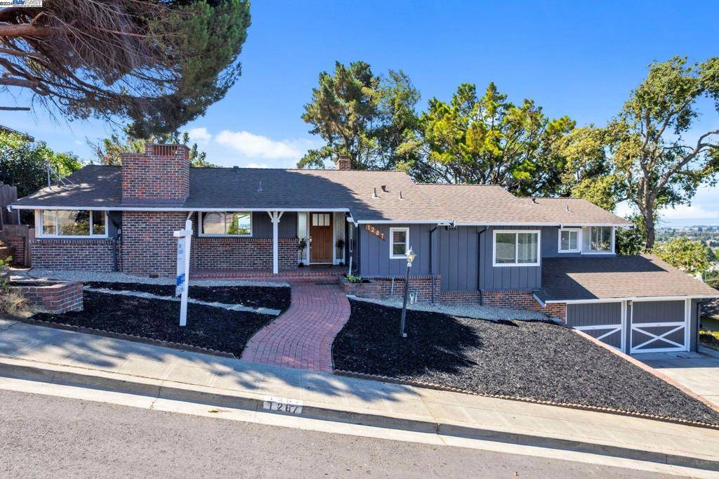 San Leandro, CA 94577,1287 View Dr