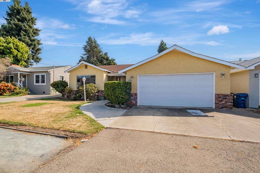 Castro Valley, CA 94546,3863 Mabel Ave