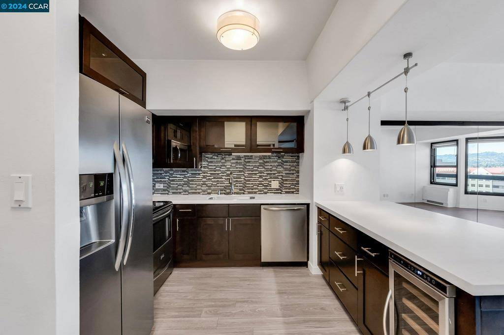 Emeryville, CA 94608,6363 Christie Ave #1425
