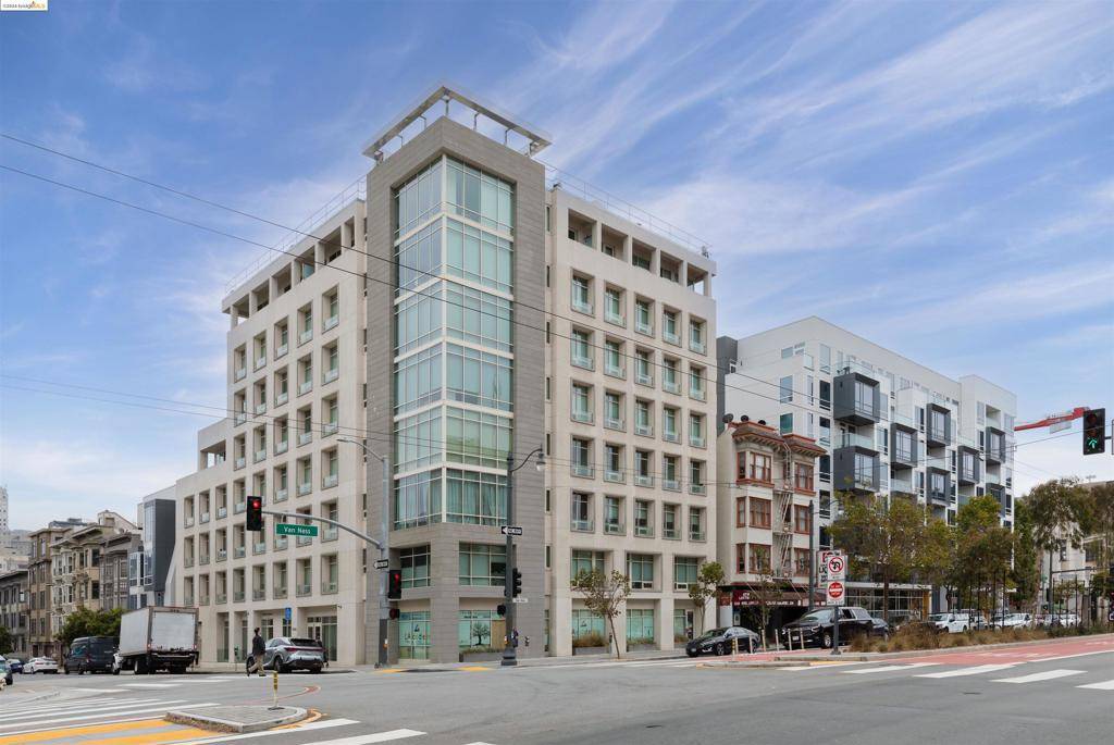 San Francisco, CA 94109,1868 Van Ness Avenue #405