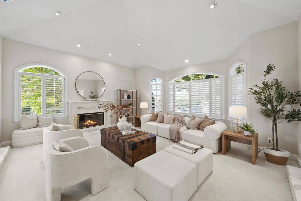 Fremont, CA 94539,2765 Grapevine Ter