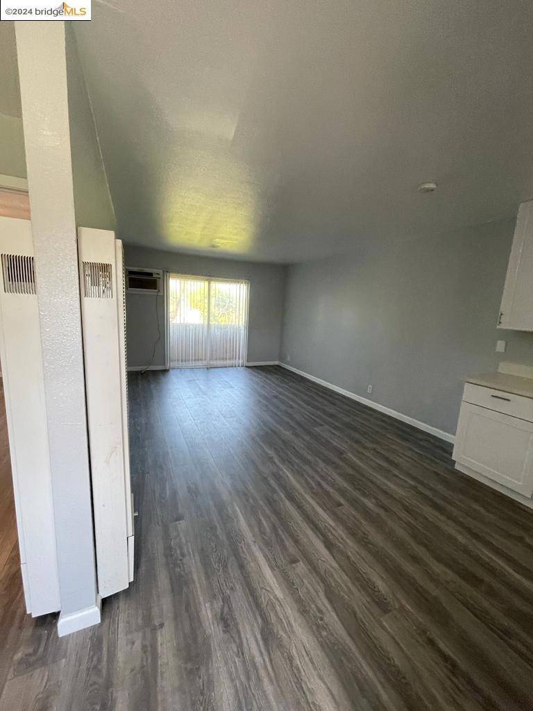 Sacramento, CA 95815,2732 Rio Linda Blvd