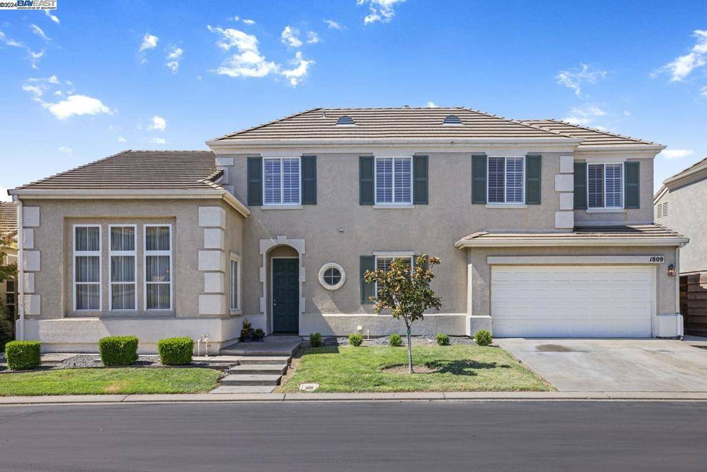 Modesto, CA 95355,1809 New Chesham Ct