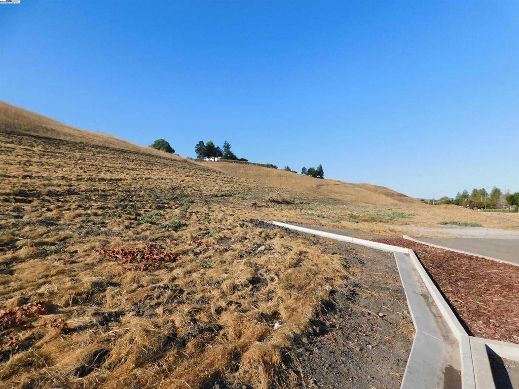 Livermore, CA 94551-8806,2901 Las Positas