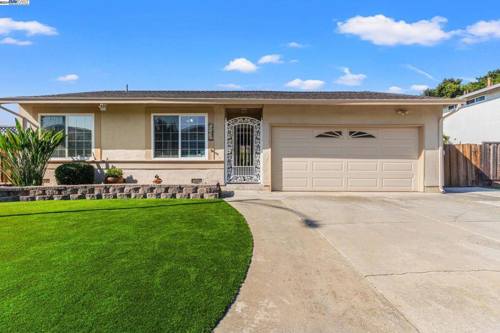 Milpitas, CA 95035,2031 Firethorn Ct