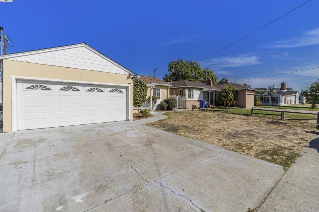 San Leandro, CA 94578,407 Lloyd Ave