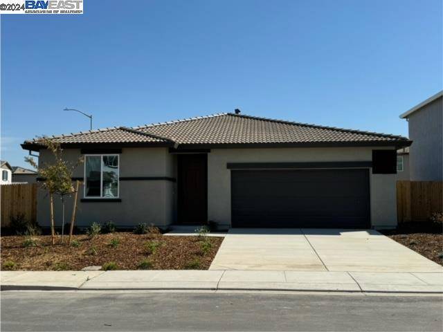 Manteca, CA 95337,2906 Girdwood St