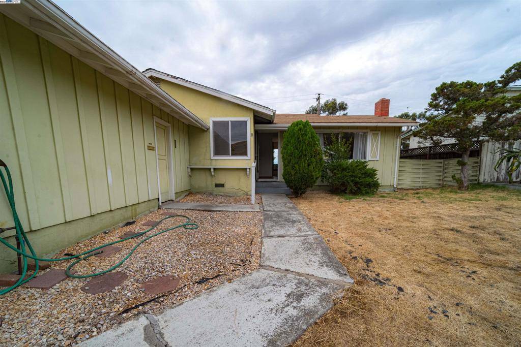 Fremont, CA 94539,48249 Cottonwood St