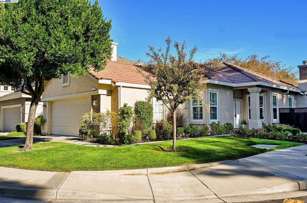 Pleasanton, CA 94588,2703 Huff Dr