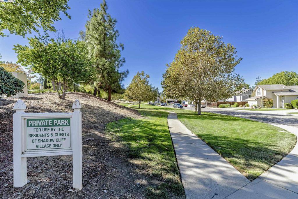 Pleasanton, CA 94566,3142 HALF DOME DR