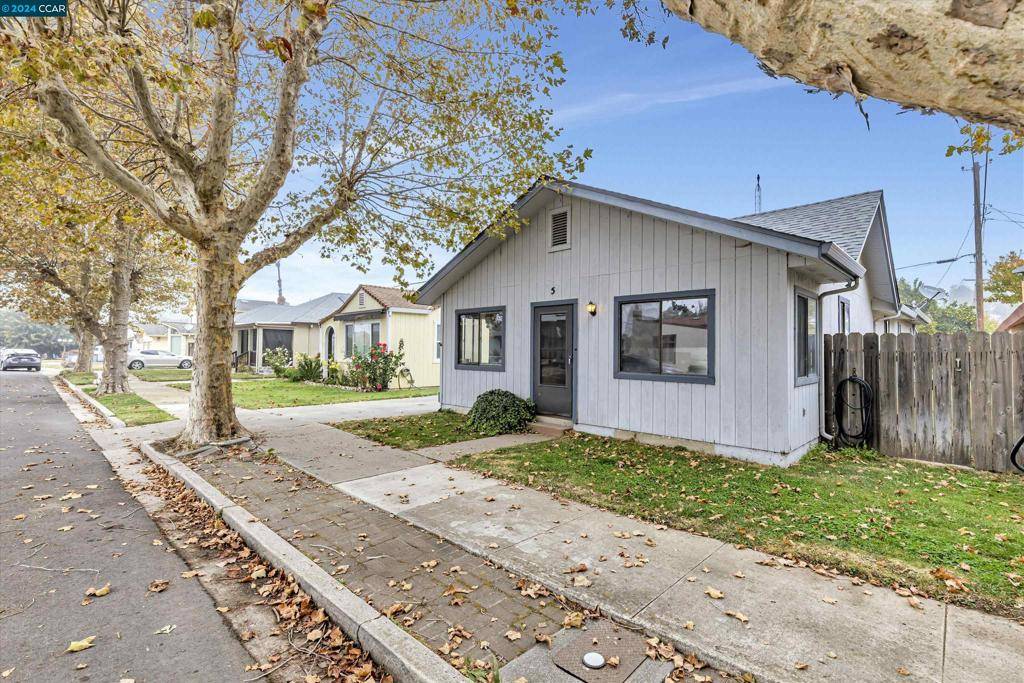 Isleton, CA 95641,5 3Rd Ave