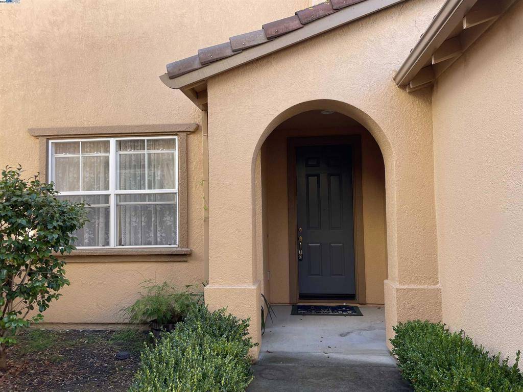 San Pablo, CA 94806,107 San Gabriel Ct