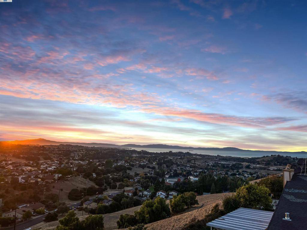 Hercules, CA 94547,205 Marigold Pl