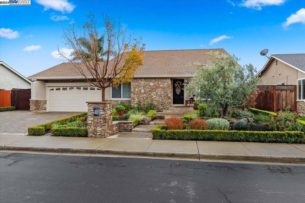 Livermore, CA 94551,5672 Shorehaven Circle