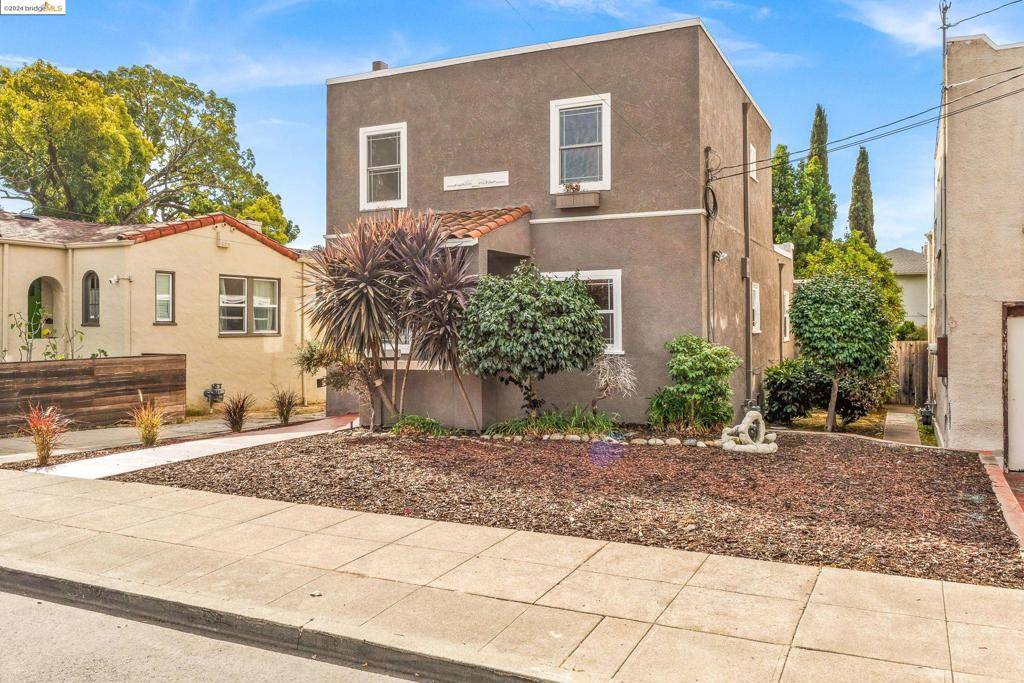 Oakland, CA 94605,6021 Monadnock Way