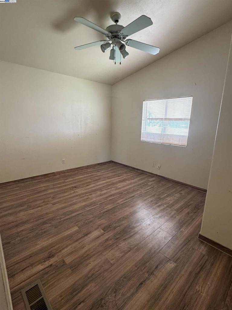 Chowchilla, CA 93610,18888 AVENUE 24