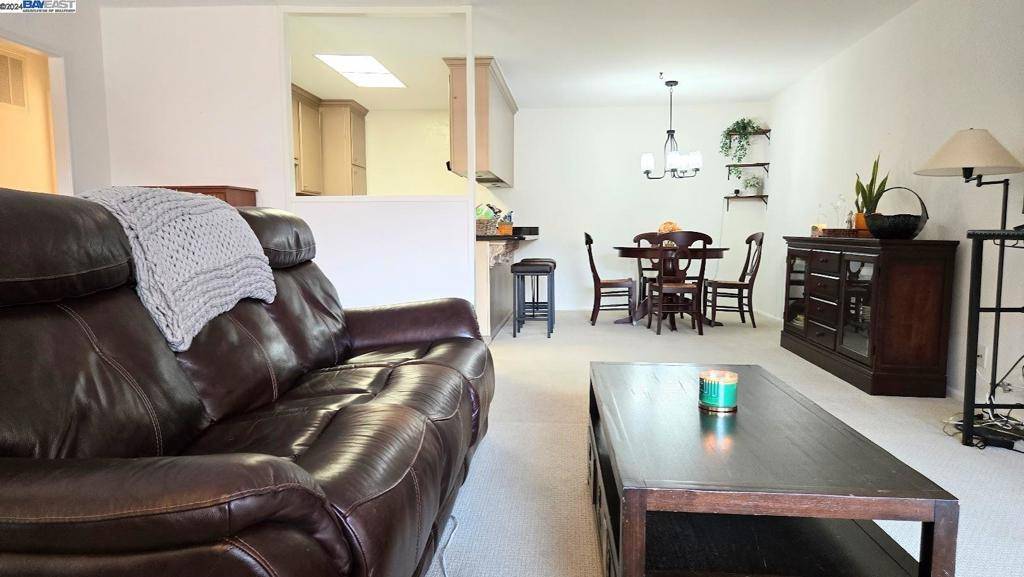 Walnut Creek, CA 94595,1932 Ptarmigan Dr #1