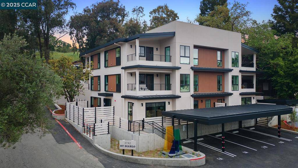 Lafayette, CA 94549,3742 Mt. Diablo Blvd #WOODHAVEN 2B