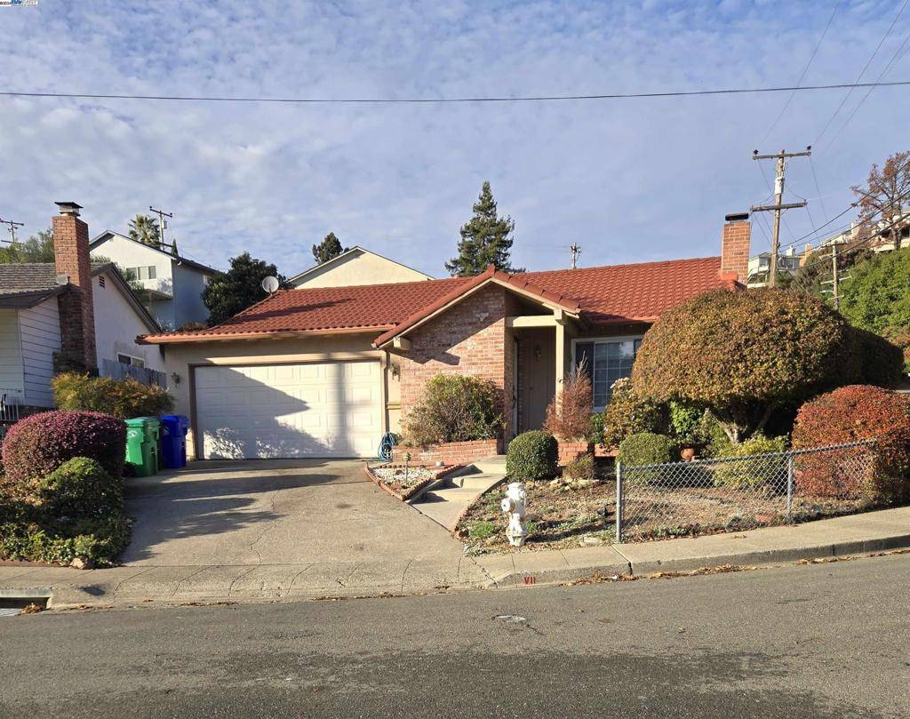 Castro Valley, CA 94546,2340 Bentley Court