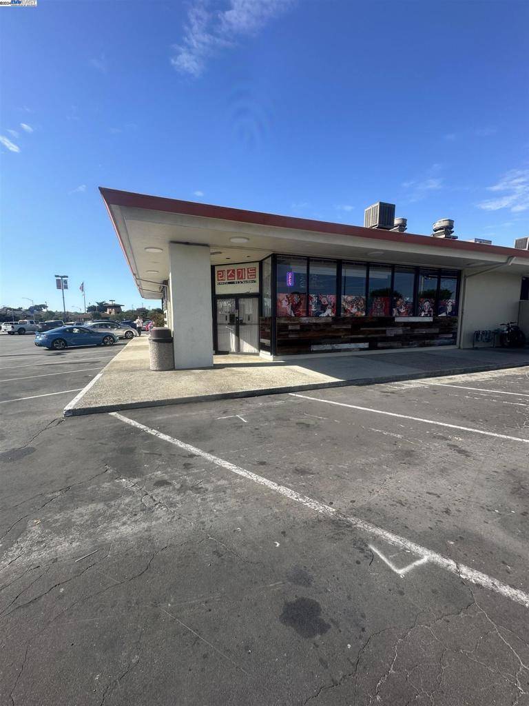 Marina, CA 93933,215 Reservation