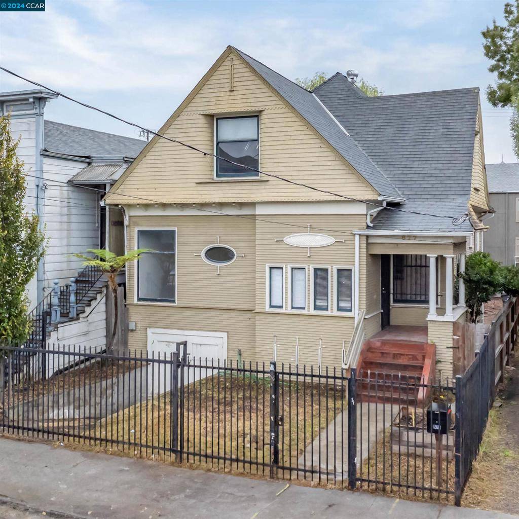 Oakland, CA 94612,677 Sycamore St