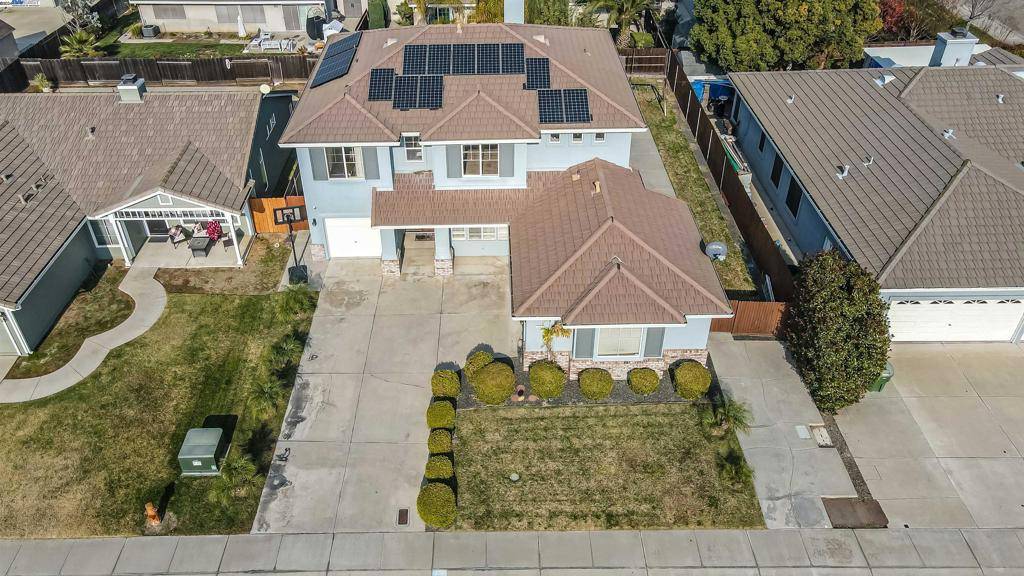 Ripon, CA 95366,233 Osbourne Ct