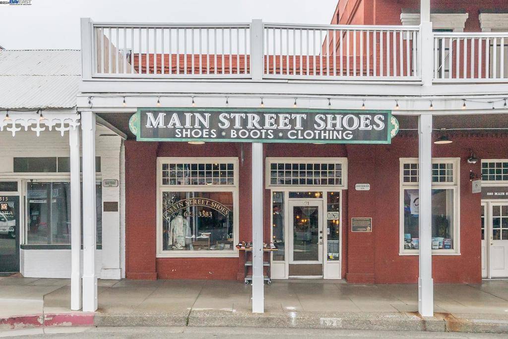 Weaverville, CA 96093,521 Main Street