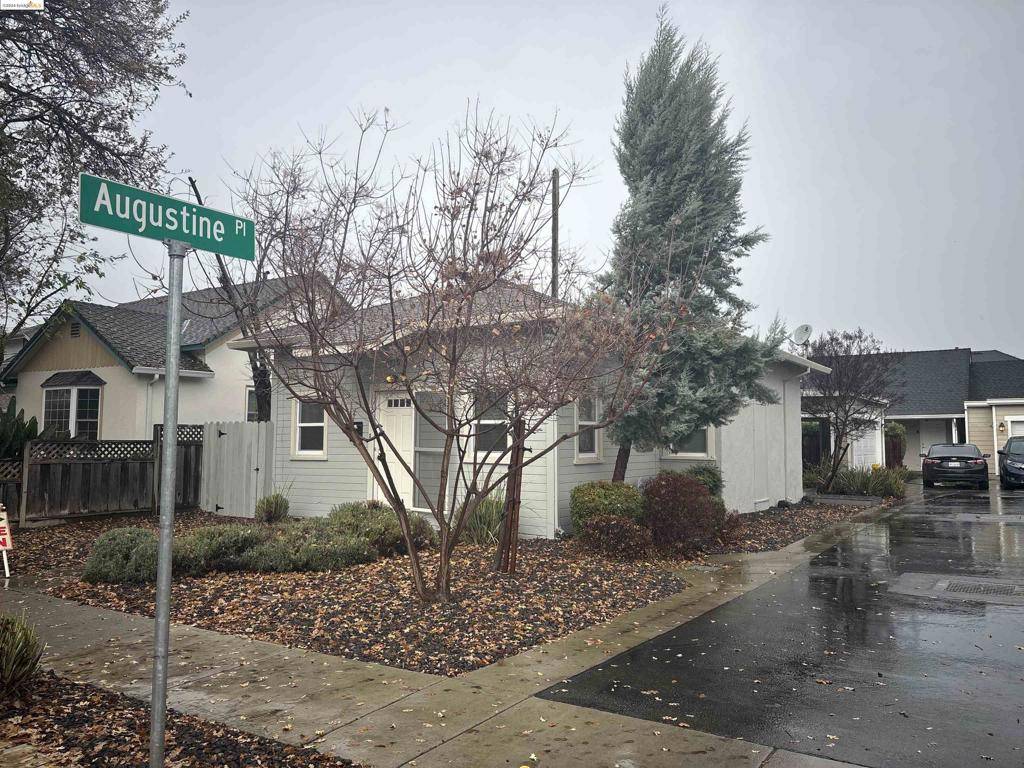 Pleasanton, CA 94566-9999,4715 AUGUSTINE STREET