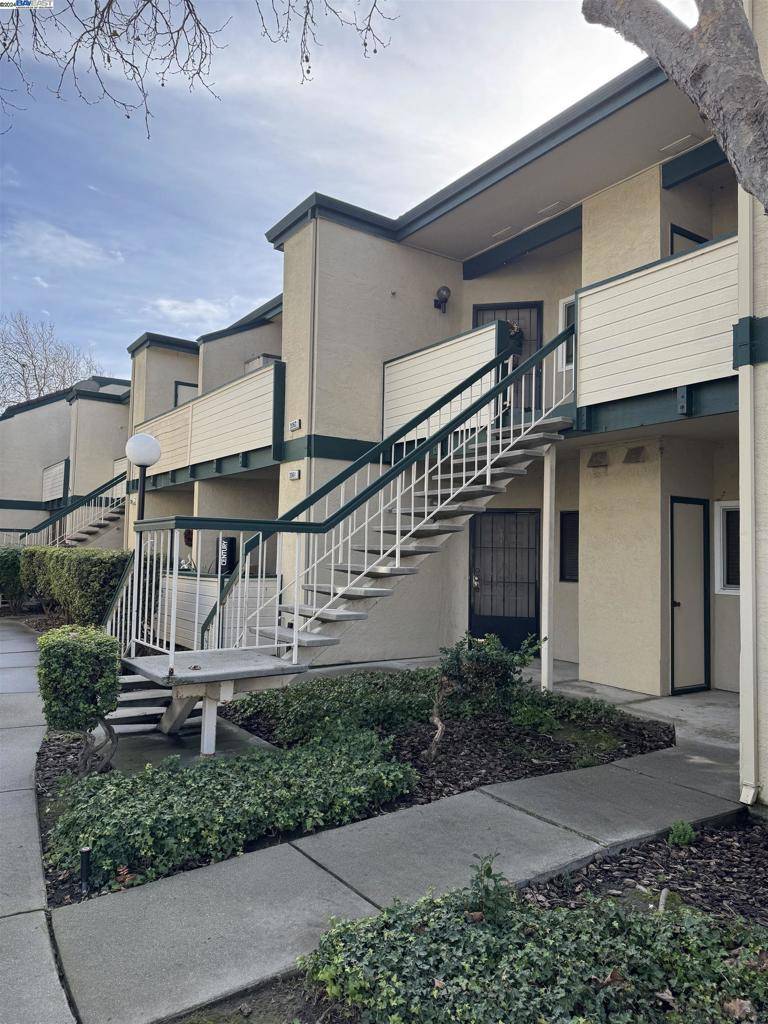 Union City, CA 94587,Address not disclosed