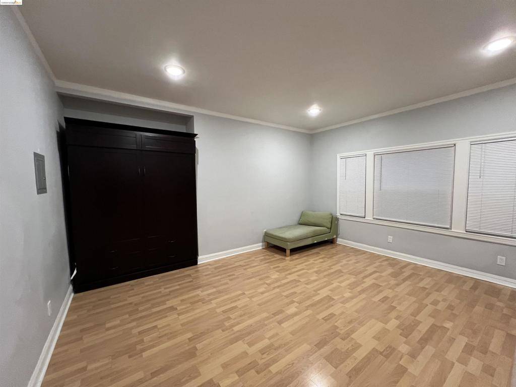 Berkeley, CA 94709-1859,1846 SPRUCE ST