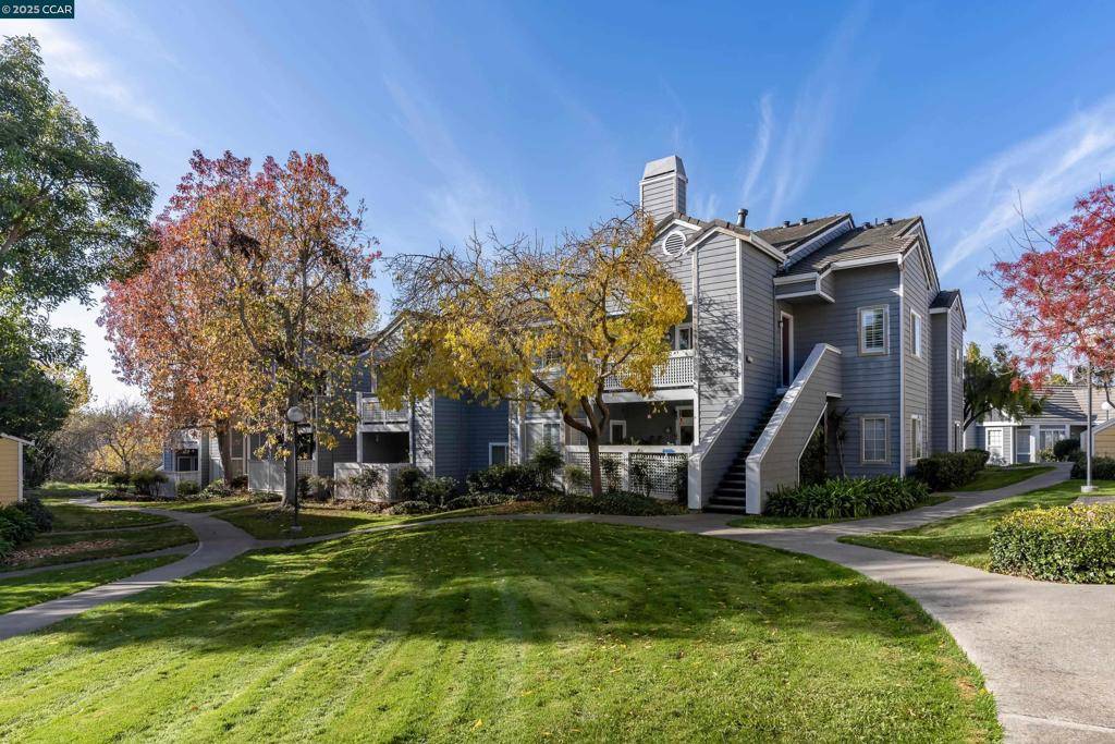 Pinole, CA 94564,611 Waterford Pl