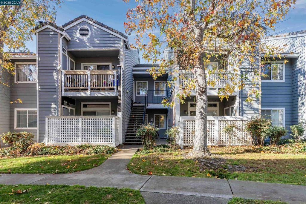 Pinole, CA 94564,611 Waterford Pl