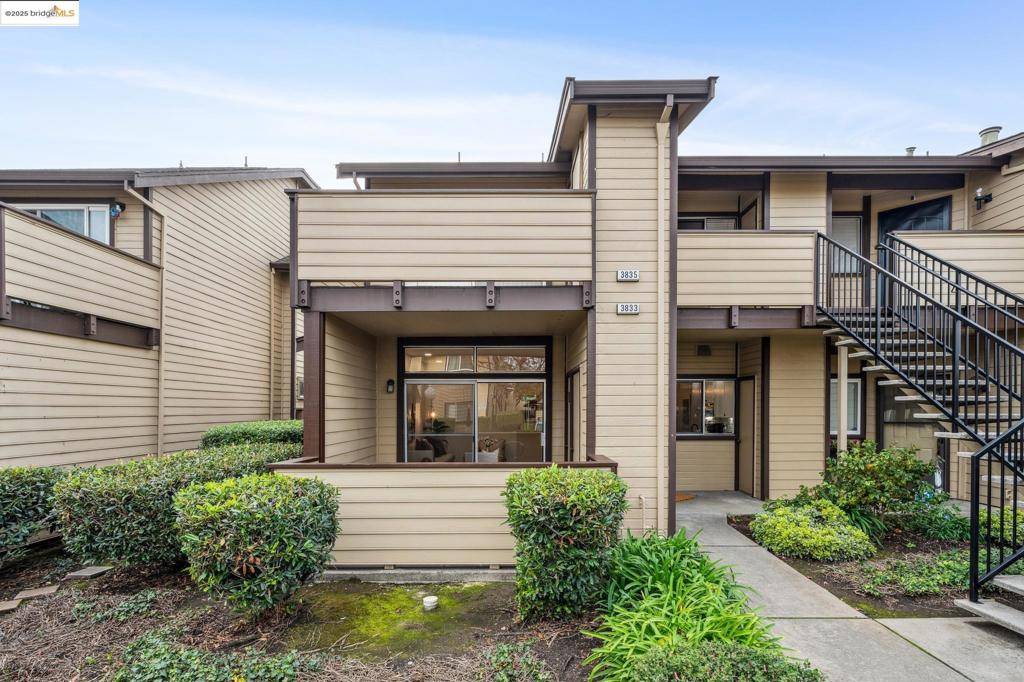 San Leandro, CA 94578,3833 Yorkshire Street