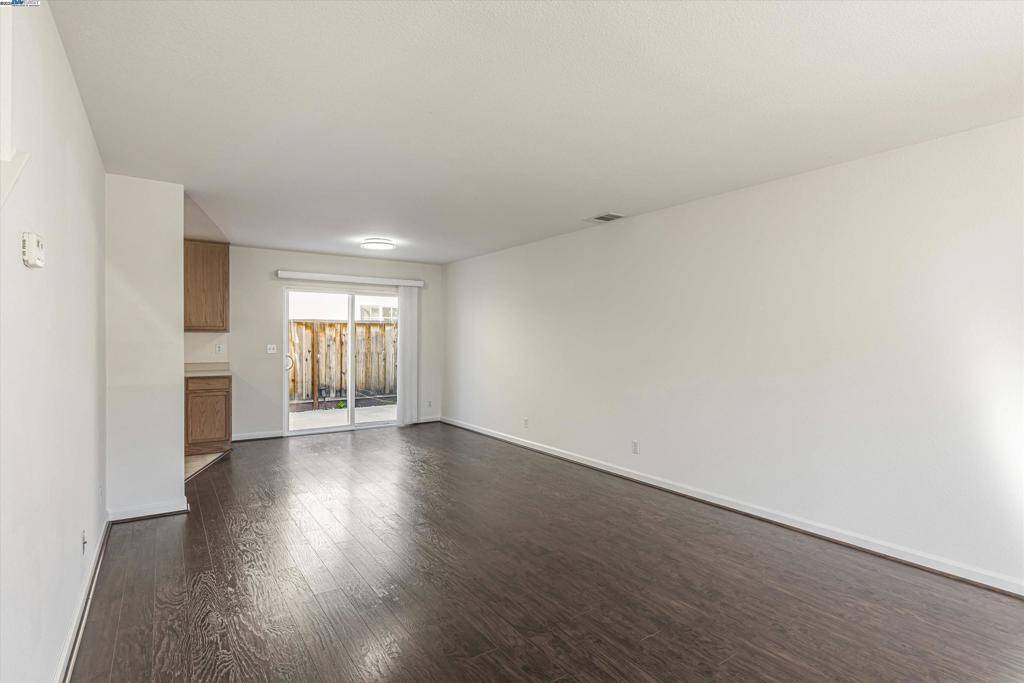 Hayward, CA 94541,20363 Royal Ave