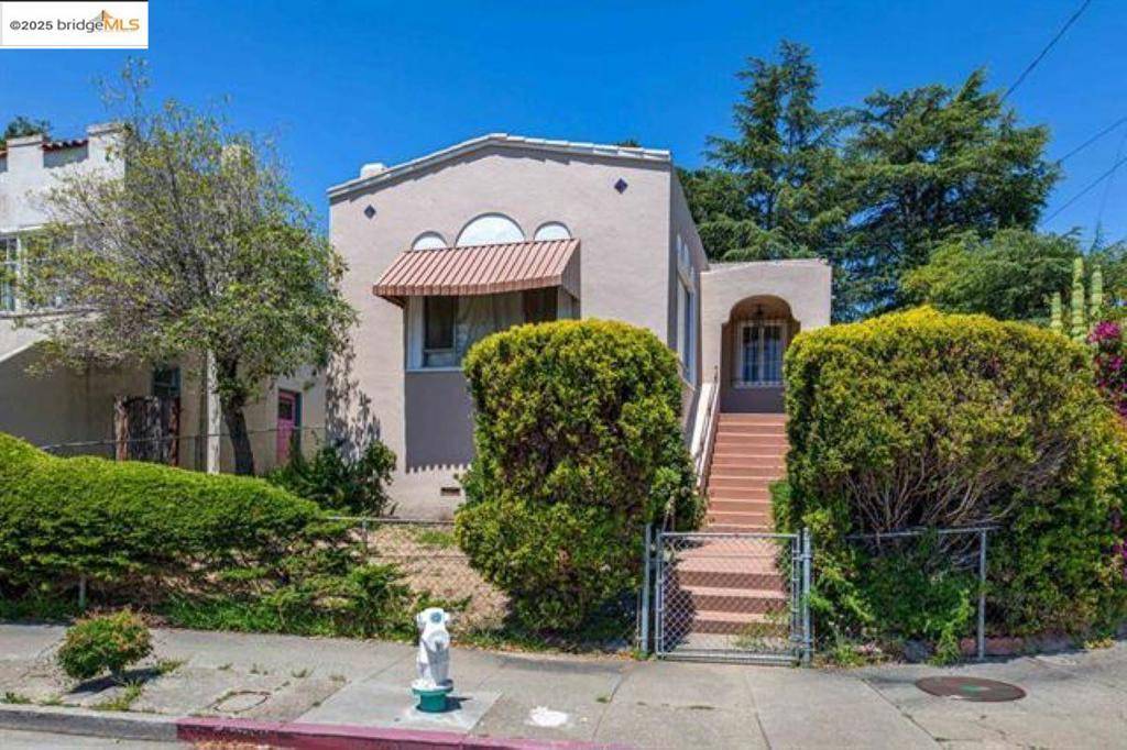 Oakland, CA 94619,3151 Rawson St
