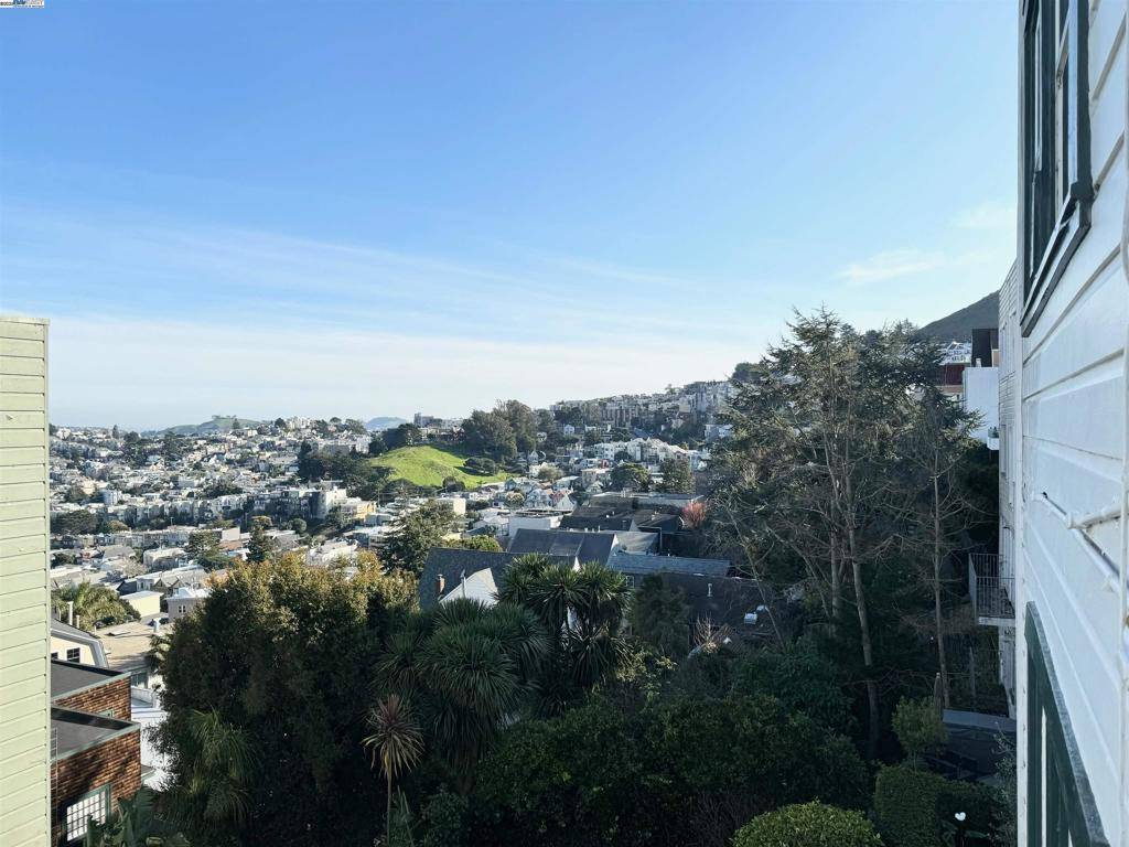 San Francisco, CA 94114,4499 17th