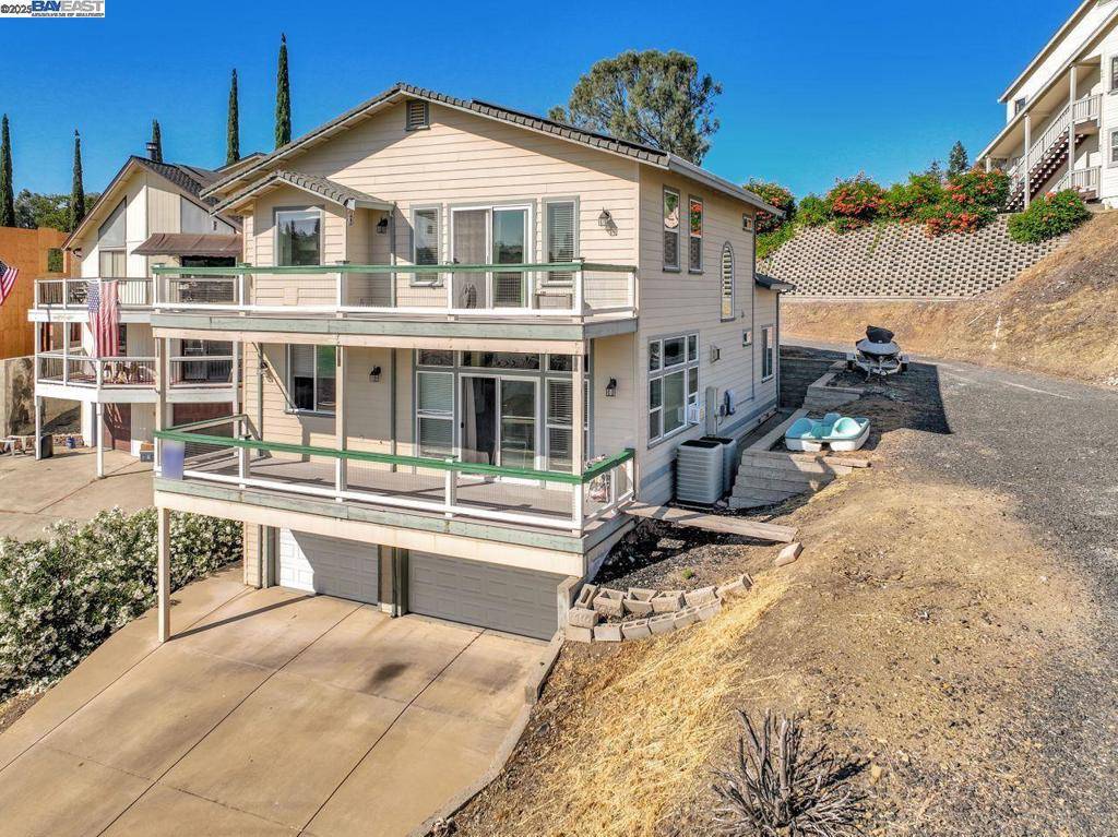 Copperopolis, CA 95228,303 Sunrise Rd