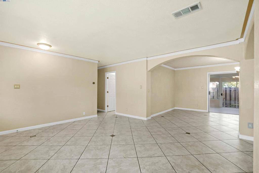 Newark, CA 94560,35806 Bettencourt St