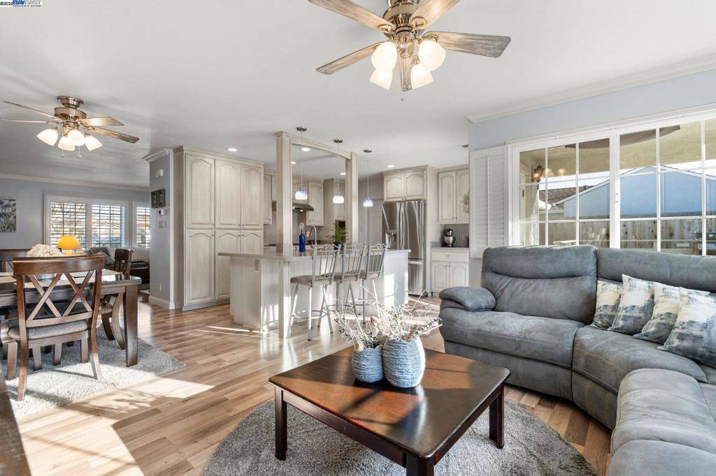 San Leandro, CA 94579,14085 Corvallis St