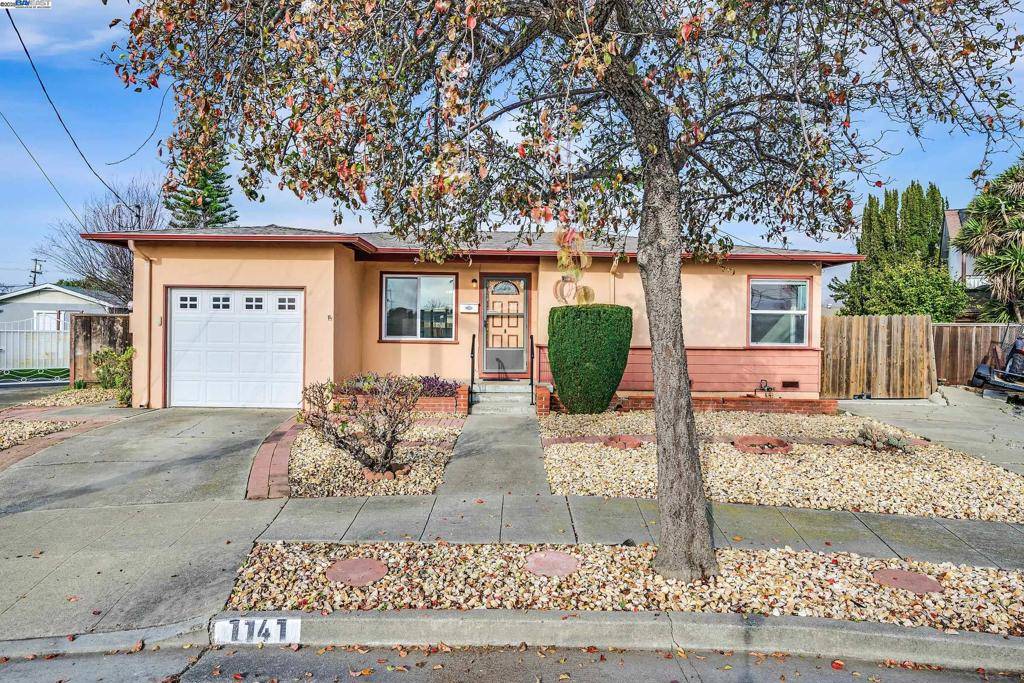 Hayward, CA 94544,1141 Iris Place