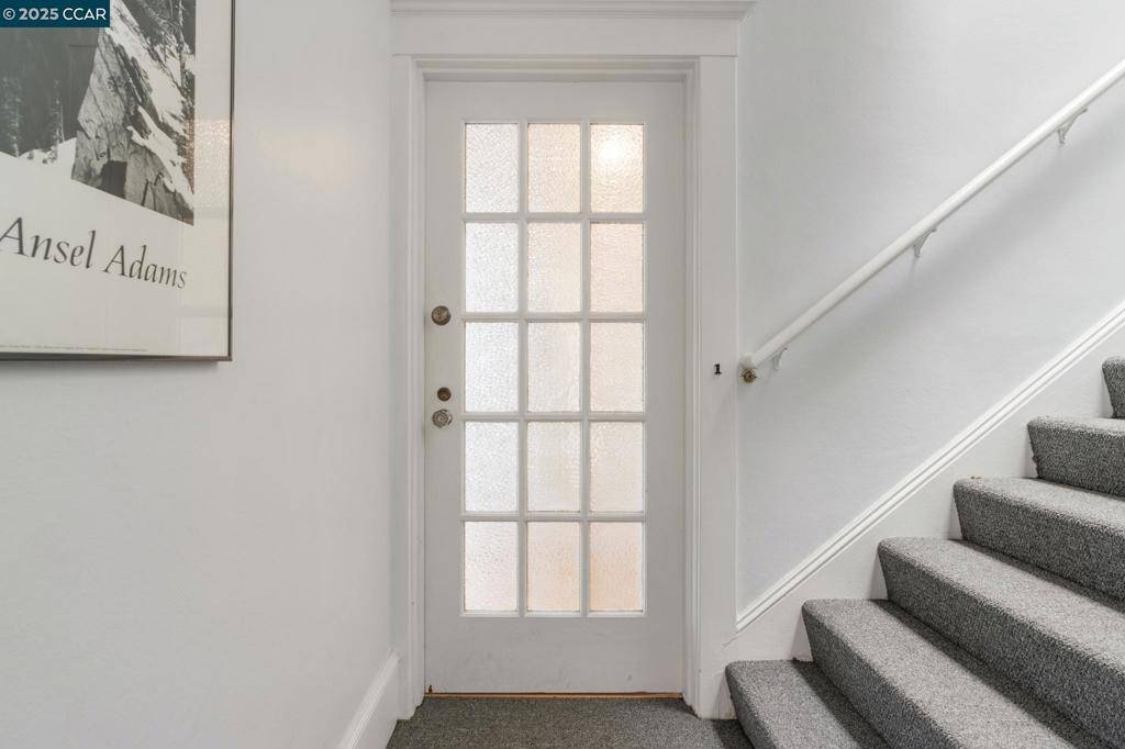 Berkeley, CA 94708,1561 Euclid Ave #1