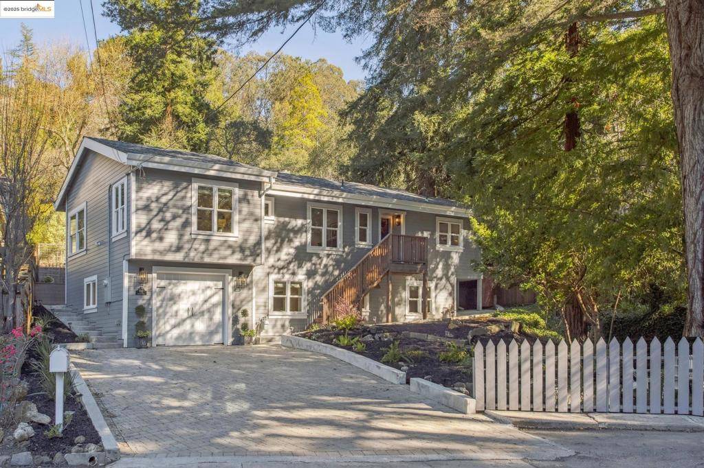 Oakland, CA 94611,1742 Gouldin Road