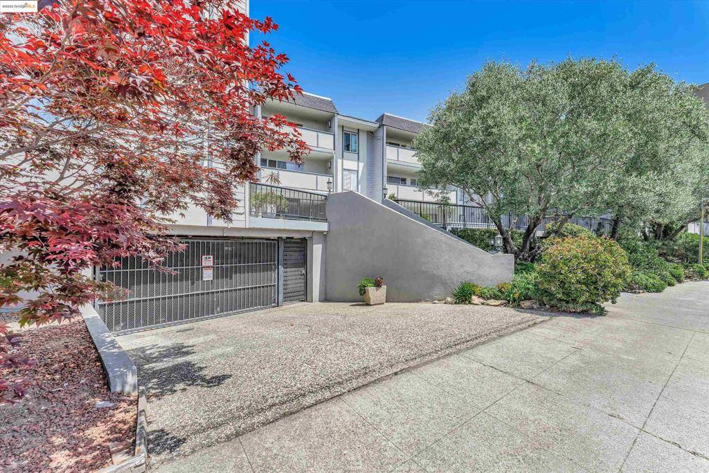 Oakland, CA 94611,567 Oakland Ave #104