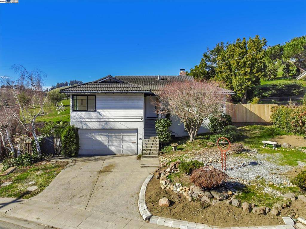 Castro Valley, CA 94546,3530 Arcadian Ct