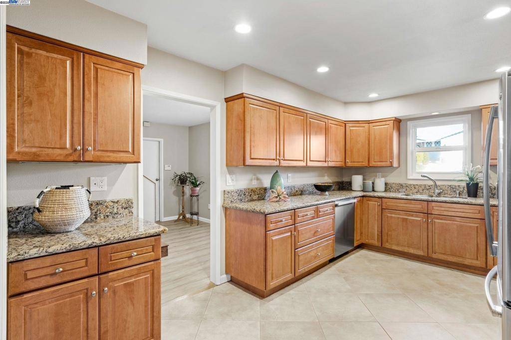 Castro Valley, CA 94546,4559 Edwards Ln