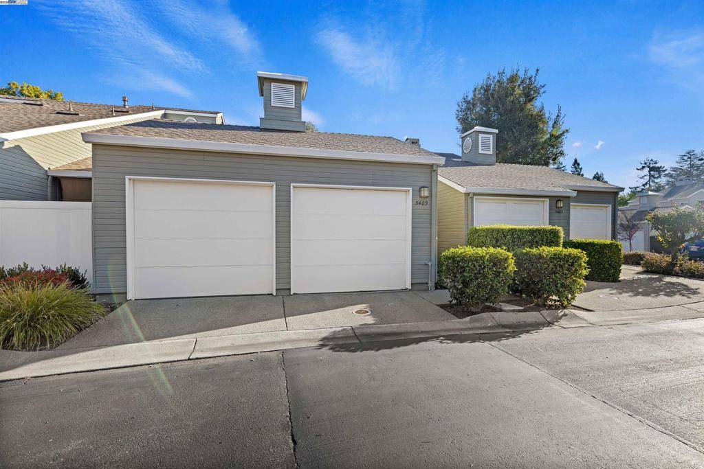 Pleasanton, CA 94588,5409 Cameo Ct