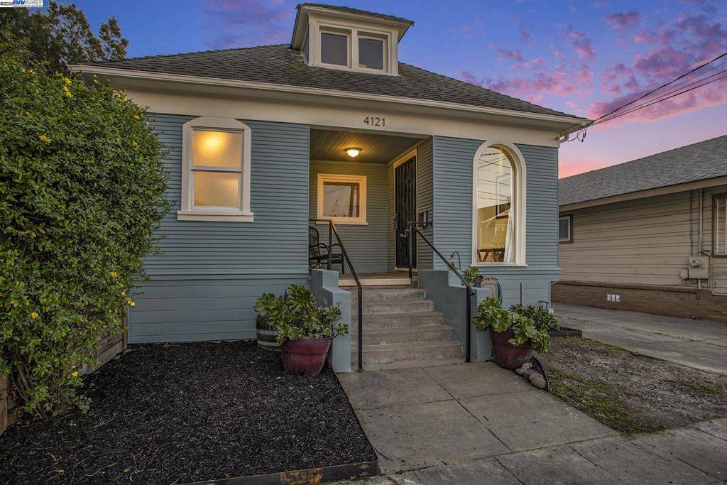 Oakland, CA 94601,4121 E 17Th St